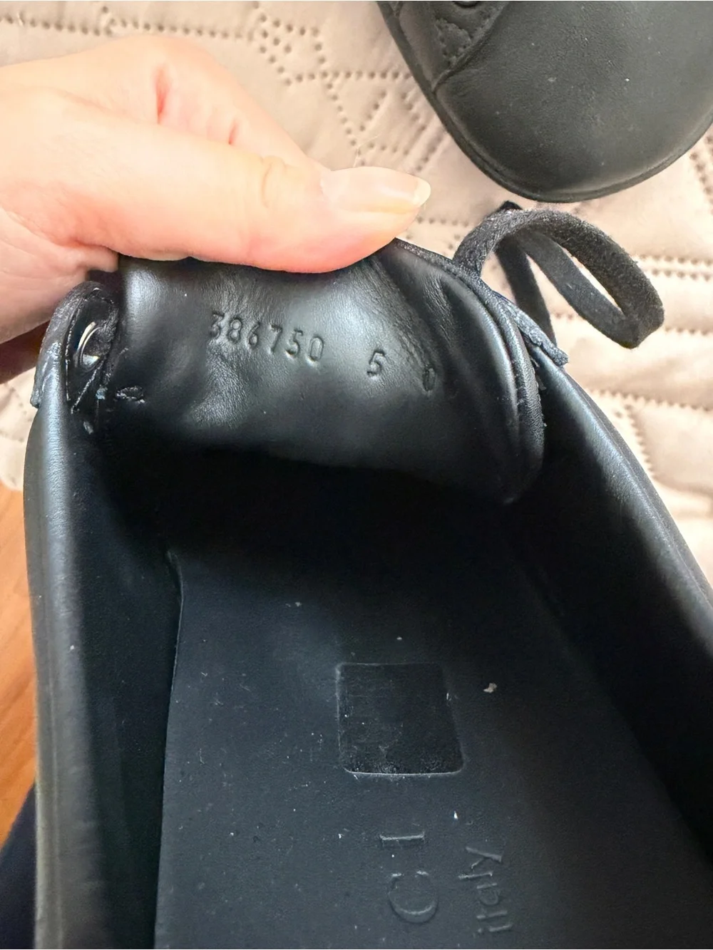 Gucci Men's Black Low-Top Sneakers